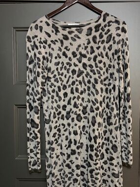 Leopard sweater dress